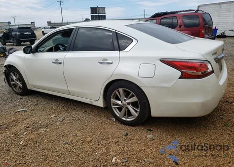 2015 Nissan Altima 2.5 from USA, damaged, VIN 1N4AL3AP2FC145840